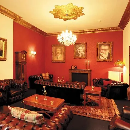 Szálloda Eifelkrimihotel 3*