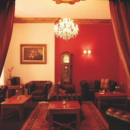 호텔 Eifelkrimihotel 3*