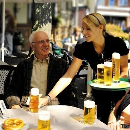 Eifelkrimihotel 호텔 힐스하임