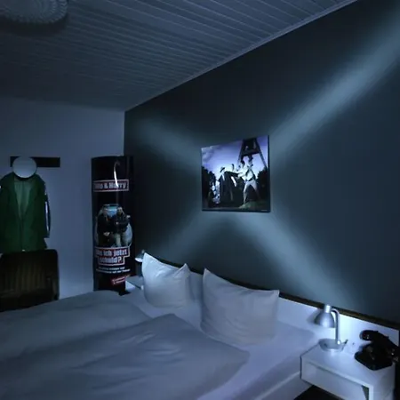 Eifelkrimihotel Ξενοδοχείο Hillesheim (Vulkaneifel)