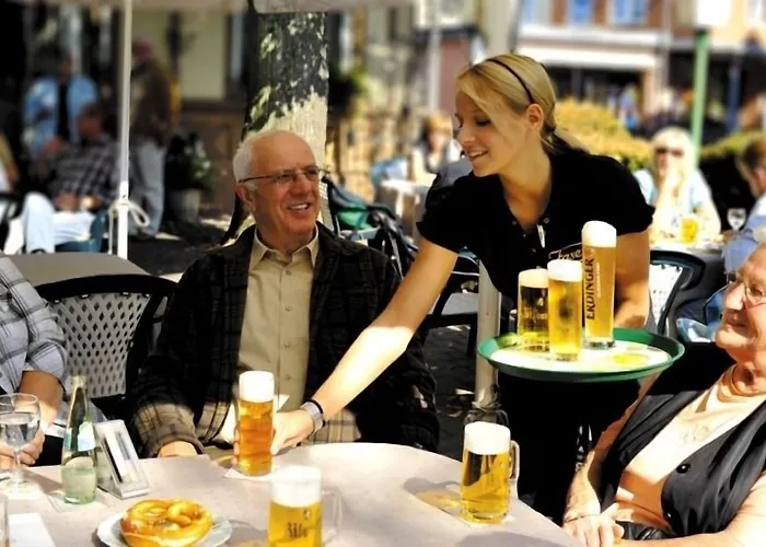 Eifelkrimihotel מלון הילסהיים