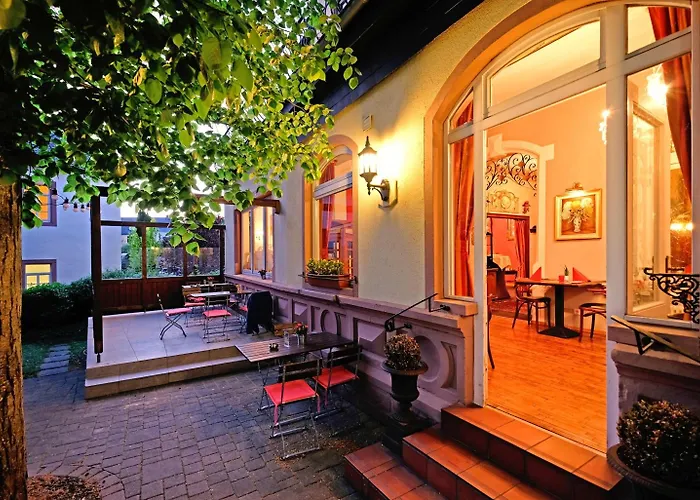 Eifelkrimihotel Hillesheim (Vulkaneifel)